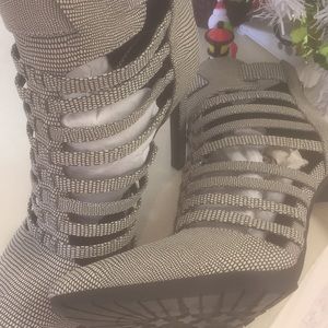 NBW Jessica Simpson Heels 👠